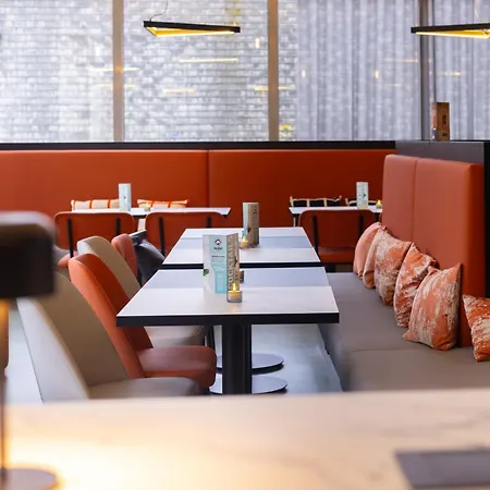 - The Niu, Blade By Ihg 졸링겐