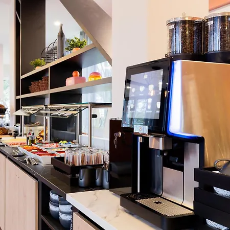 Otel - The Niu, Blade By Ihg