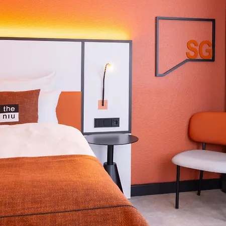 - The Niu, Blade By Ihg 4* זולינגן