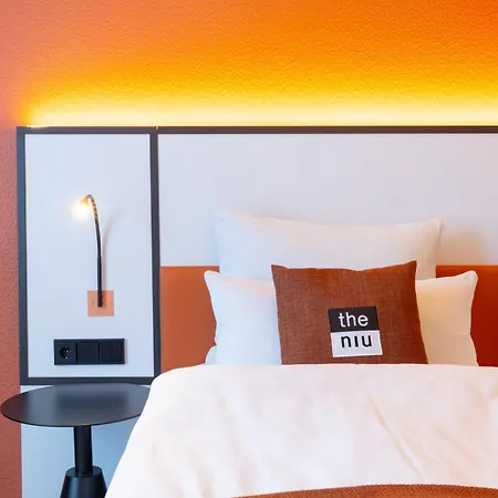 - The Niu, Blade By Ihg Hotel