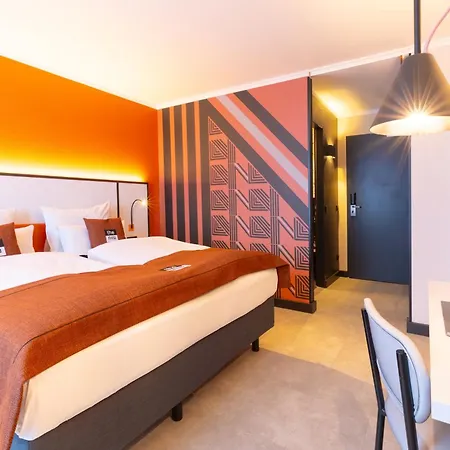 Hotel - The Niu, Blade By Ihg