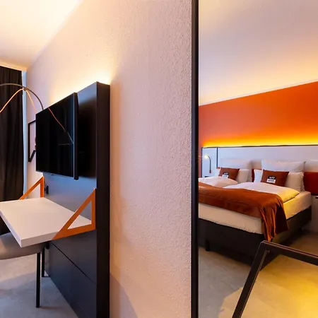 Hotel - The Niu, Blade By Ihg 4*