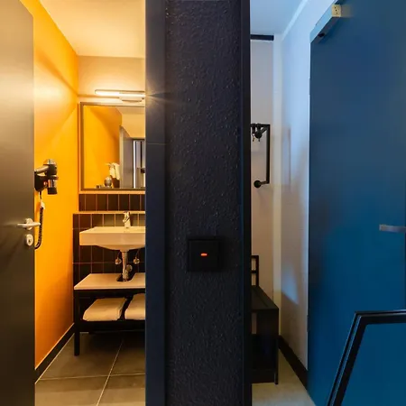 - The Niu, Blade By Ihg Solingen
