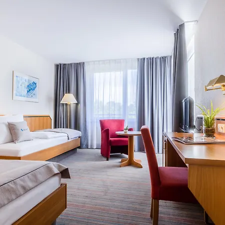 - The Niu, Blade By Ihg מלון זולינגן