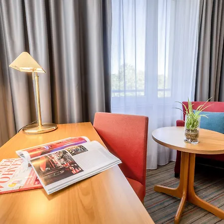 - The Niu, Blade By Ihg 4* זולינגן