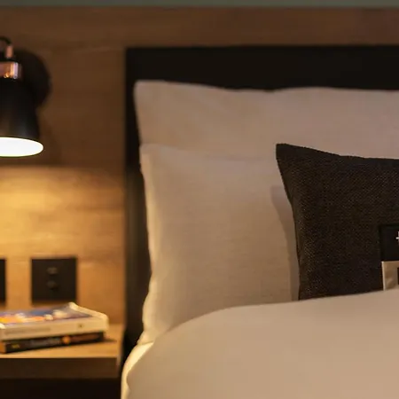 호텔 - The Niu, Blade By Ihg 졸링겐