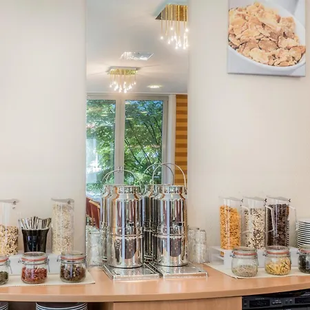 - The Niu, Blade By Ihg 酒店