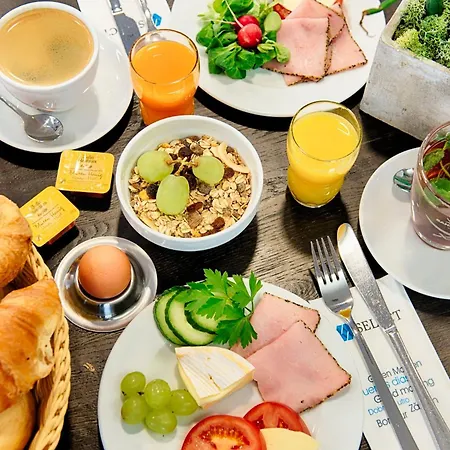 - The Niu, Blade By Ihg 4*