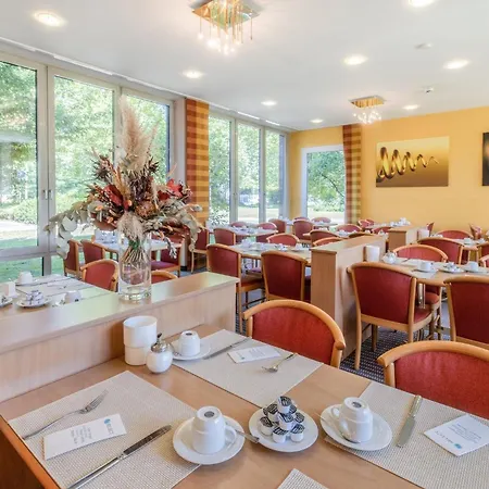 Hotel - The Niu, Blade By Ihg 4*