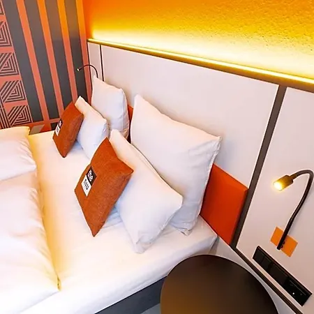 - The Niu, Blade By Ihg מלון 4*