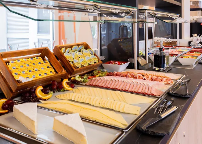 - The Niu, Blade By Ihg Hotel 4*