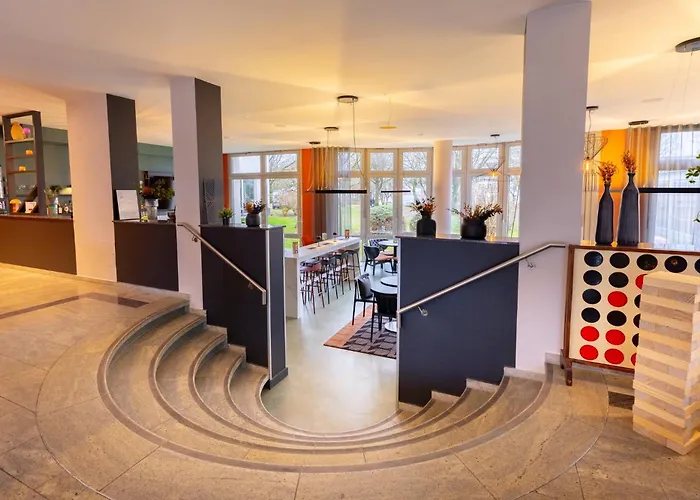 - The Niu, Blade By Ihg Hotel