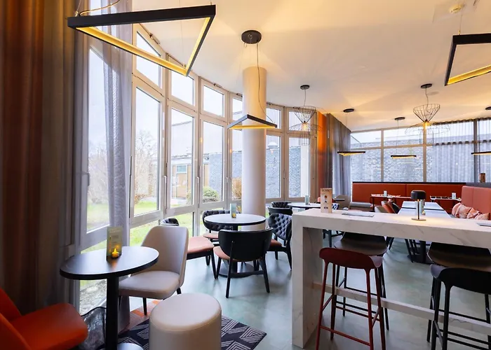 - The Niu, Blade By Ihg Hotel 4*