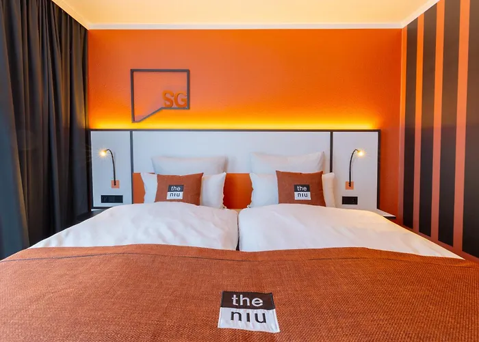 - The Niu, Blade By Ihg Hotel