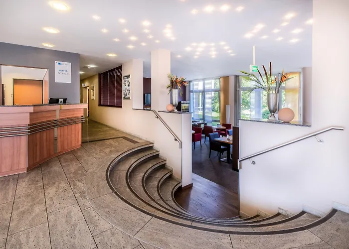 - The Niu, Blade By Ihg Hotel