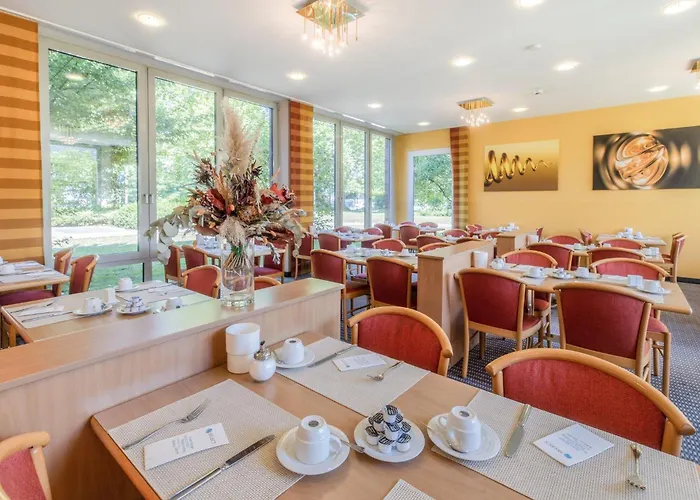 - The Niu, Blade By Ihg 4*