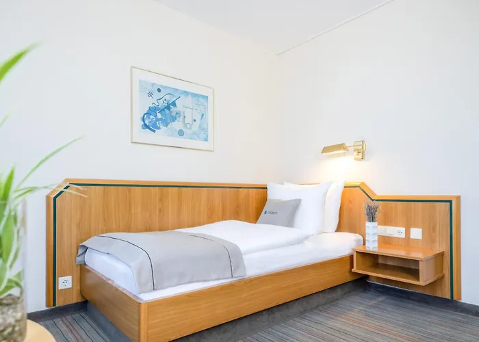 - The Niu, Blade By Ihg Hotel 4*