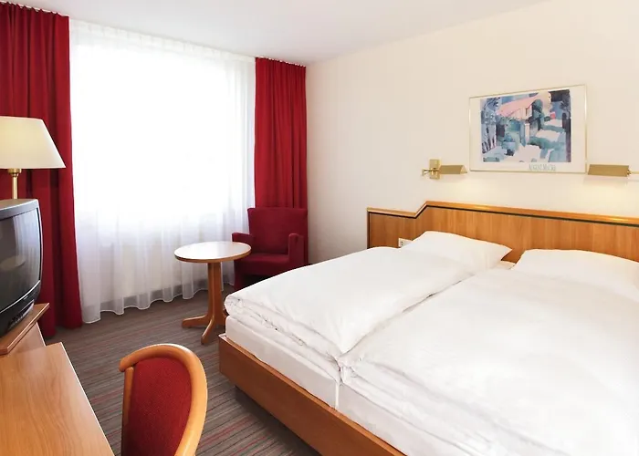 - The Niu, Blade By Ihg Hotel