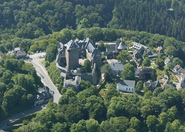 - The Niu, Blade By Ihg 4*